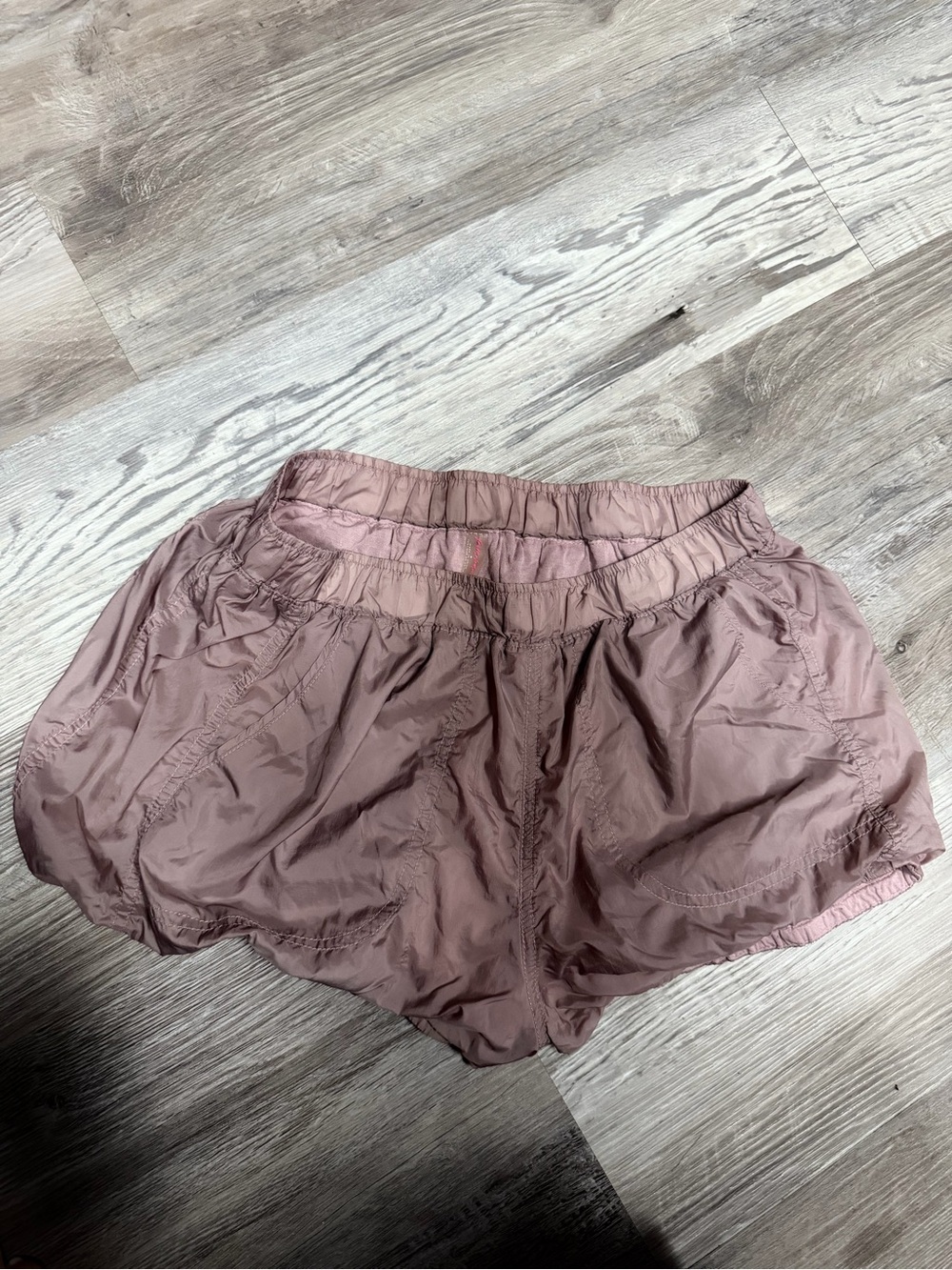 FP Movement by Free People Sunshine Bubble Hem Mauve Shorts Size M